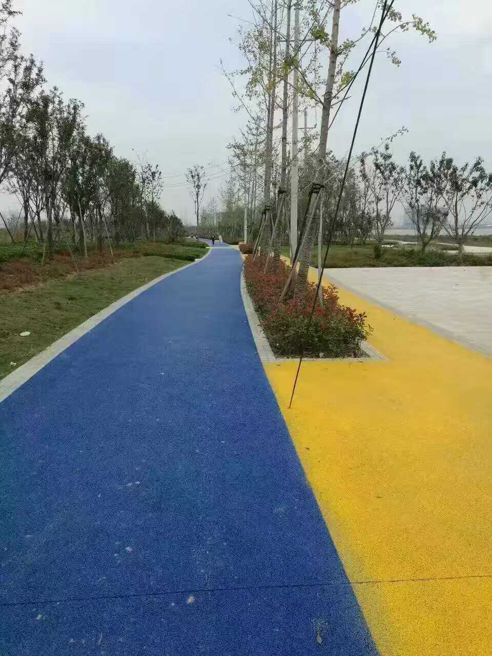 彩色沥青路面
