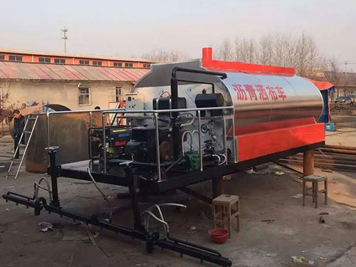 沥青撒布罐